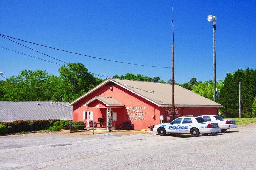 City of Danielsville Intimidates a Citizen Journalist